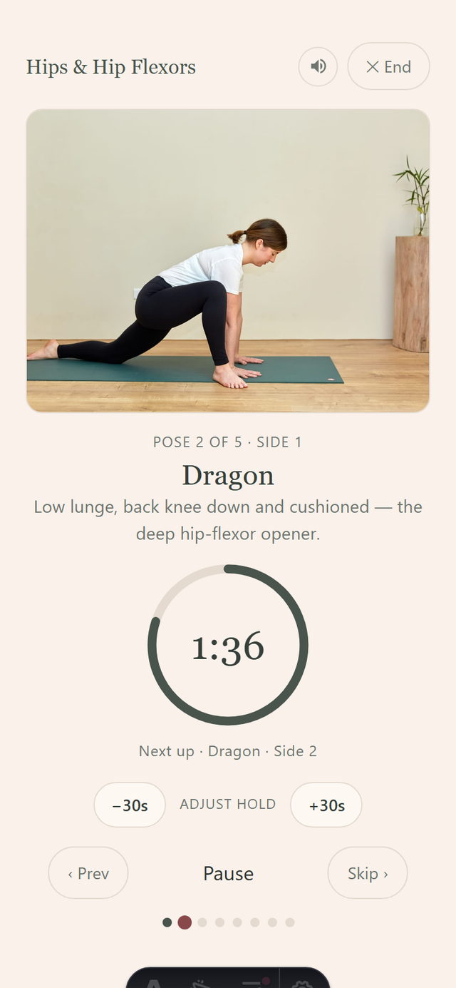 The hold timer counting down a two-minute Dragon, showing pose 2 of 5